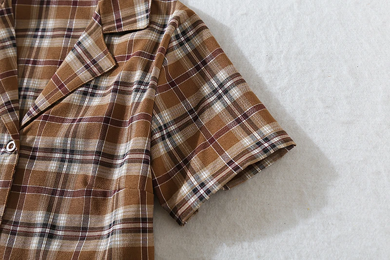 Женский уличный Костюм-двойка Bazaleas коричневый укороченный топ в клетку и