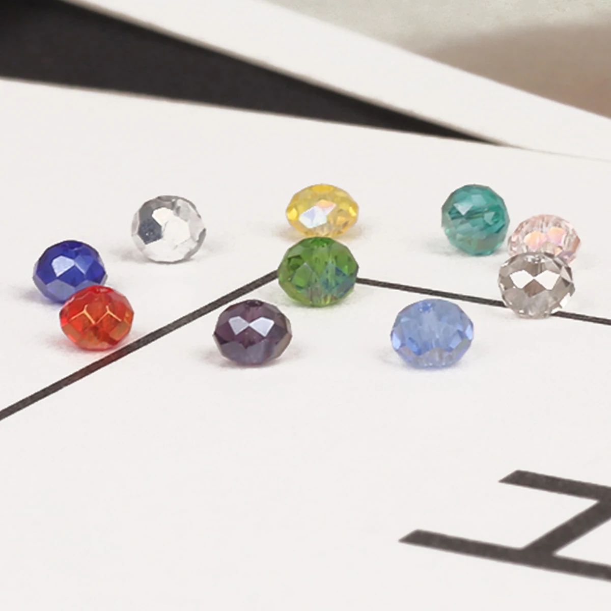 Круглые бусины из хрусталя круглые 3 мм для изготовления ювелирных изделий