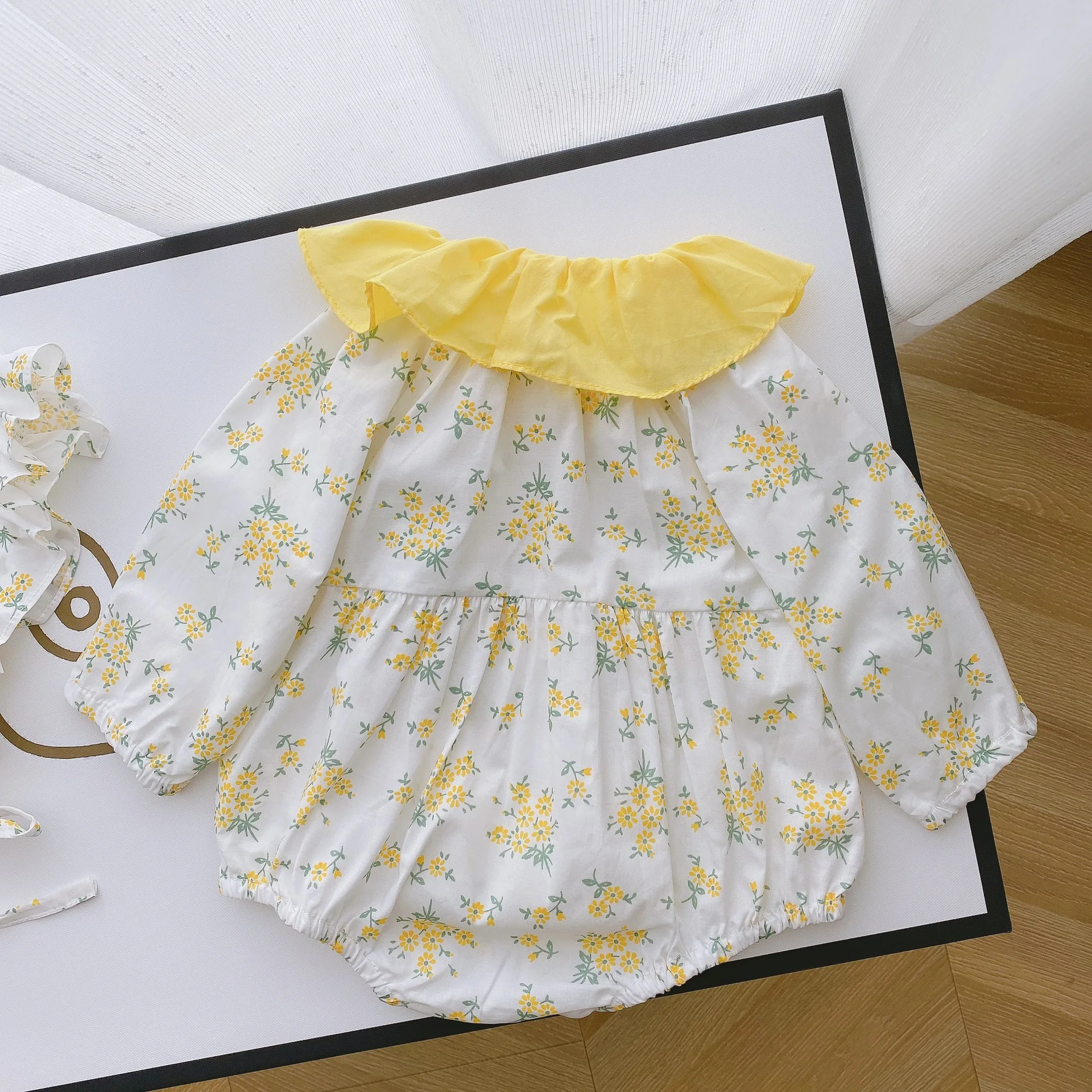 Осенние милые детские Боди с длинным рукавом и цветочным принтом для