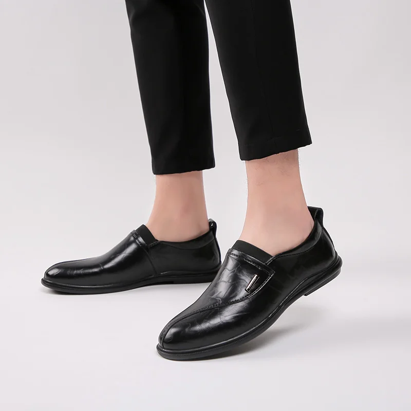 Мужские деловые туфли черные повседневные кожаные большой размер 45 весна-осень