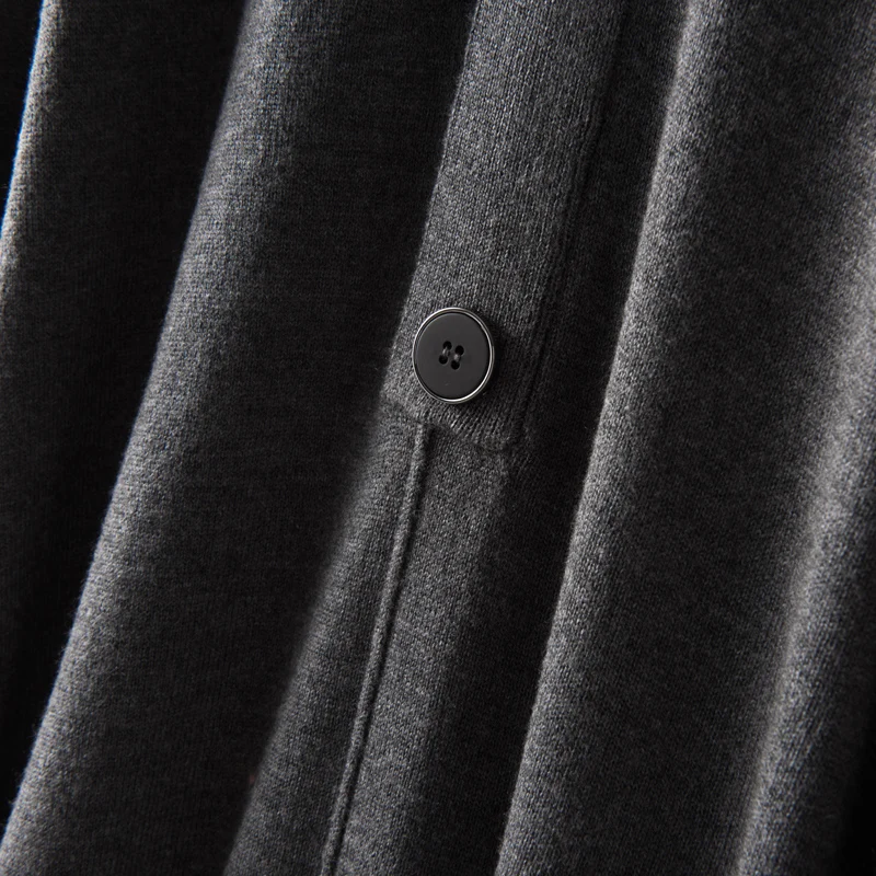 Женское кашемировое платье на пуговицах свободное однотонное приталенное с