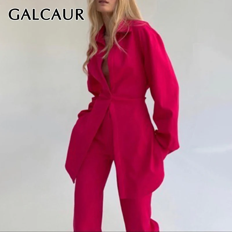 

Комплект из двух предметов GALCAUR женский свободный, топ с отложным воротником и длинными рукавами, брюки с завышенной талией и широкими штани...