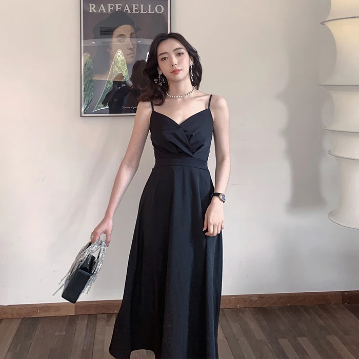 Новинка лета 2021 черное сексуальное темпераментное платье на бретельках для