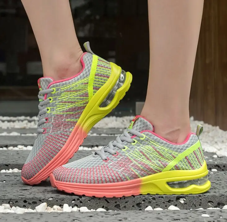 2019 цветные модные весенние повседневные кроссовки из дышащего сетчатого