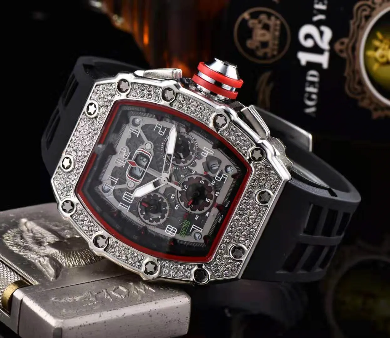 

Fashion classic men's high grade business watch waterproof watch wine bucket watch personality Watch