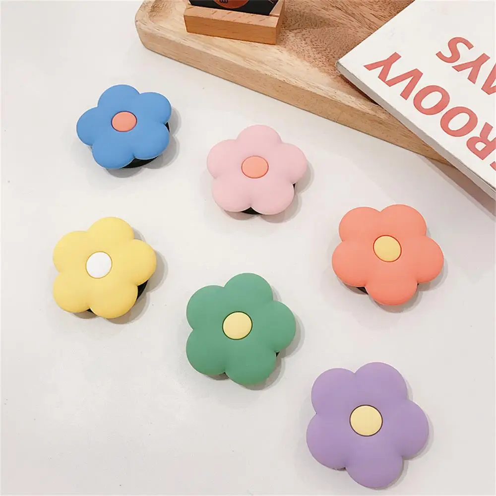 

Flower Finger Phone Ring Holder For iPhone Xiaomi Socket GripTok Support Telephone Accessories Stand Bracket Rotating