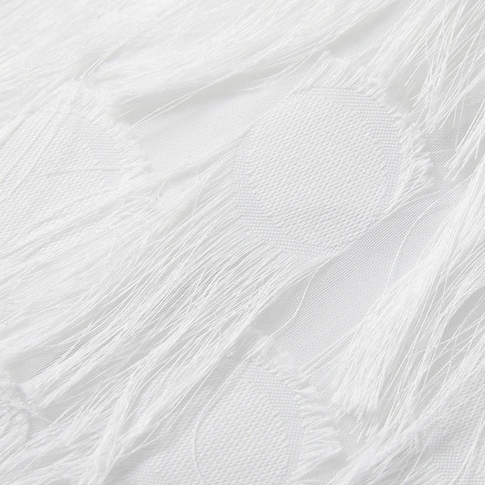 

PatPat 2021 New Arrival Mommy and Me Summer Vacation Feather Sling Dresses White Children's Clothing