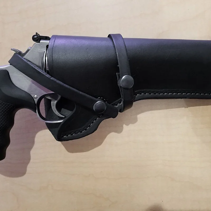 Кожаная кобура револьвера в средневековом стимпанк стиле дикий запад аксессуар