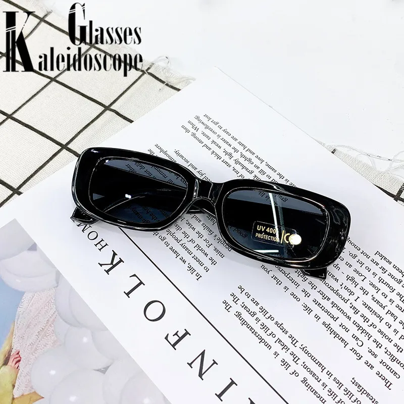 

2021 Trends Kids Sunglasses Boys Girls Small Square Outdoors Candy Colored Glasses Children Cute Baby Black Glasses UV400 Green
