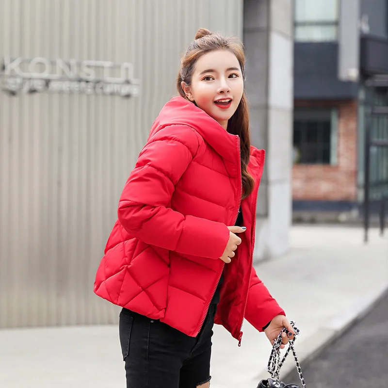 Зимняя куртка женская парка короткая большого размера плюс теплая верхняя