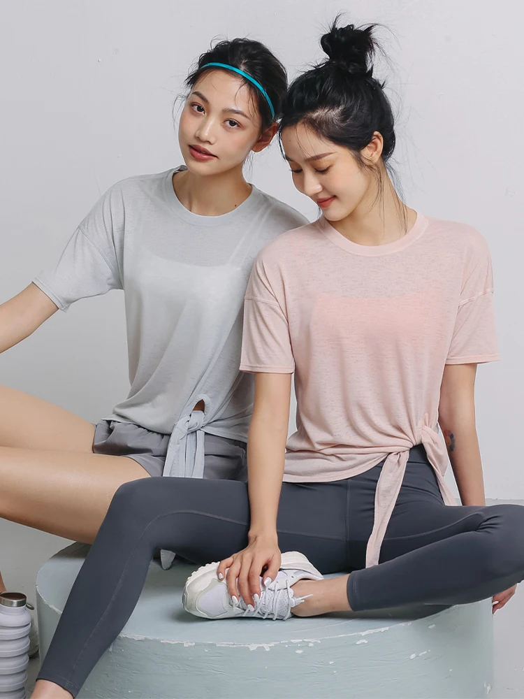 

Спортивная футболка для бега, быстросохнущая одежда, Женская легкая дышащая куртка с коротким рукавом для йоги, блузка, одежда для трениров...