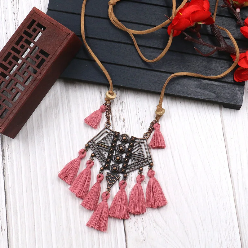 

Euro-American New Simple Antique Alloy Necklace with Tassel Pendant Necklace and Long Sweater Chain
