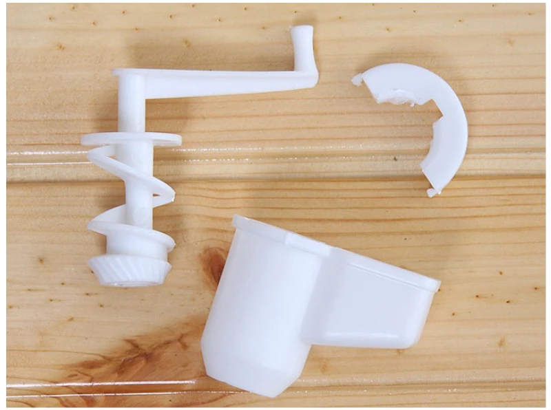 Creative Rubbing Garlic Ginger Shredder Simple Convenient Cutter Hand Driven Presser Kitchen Minced Tools Accessories |