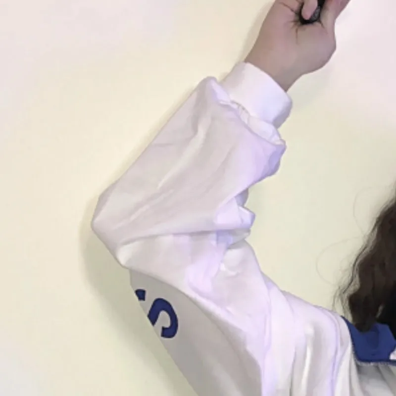 Толстовка Женская с надписью свободная короткая на молнии длинным рукавом в