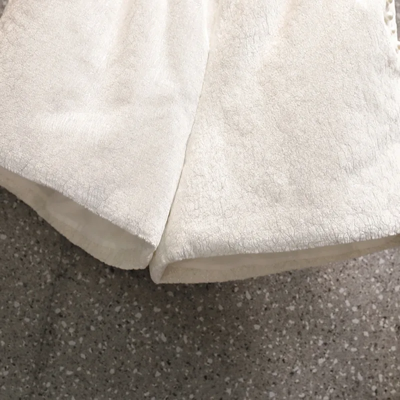 

Plus Size Winter Thicken Parka Suits 2 Piece Set Women Sweet Pearl beading Coat And Shorts Sets Women Korean Padded Jacket Set