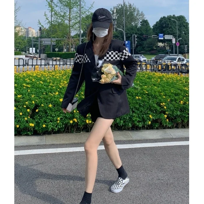 Осень 2021 Новый однобортный черно-белый клетчатый костюм для шахматной доски