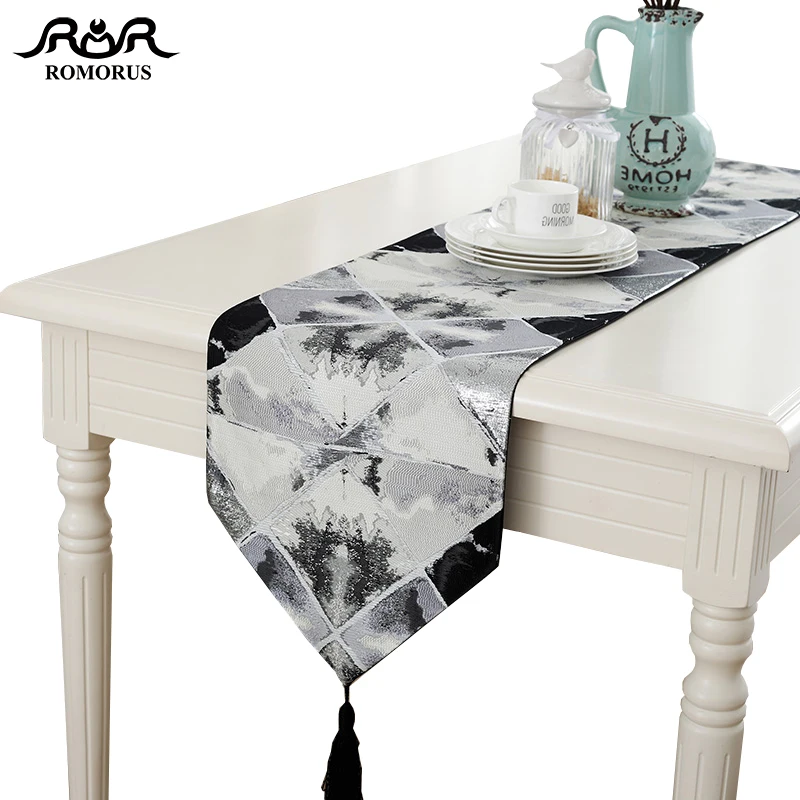 Элегантный Настольный бегун с кисточкой черно белые чернила картина узор