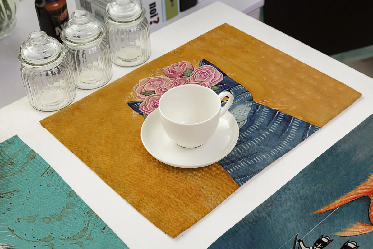 Столик для обеденного стола с милым мультипликационным принтом кошки подставка