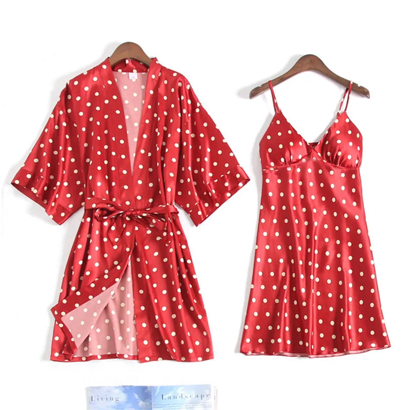 Женский пижамный комплект из 2 х предметов ночная рубашка без рукавов с v образным