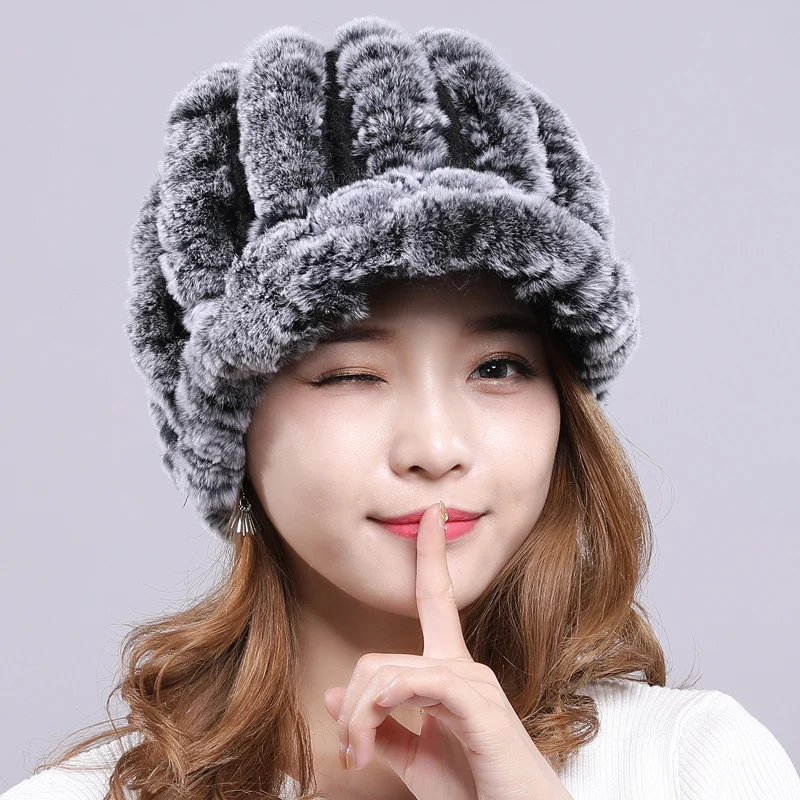 Зимние женские шапки женская шапка теплые плотные короткие трикотажные с