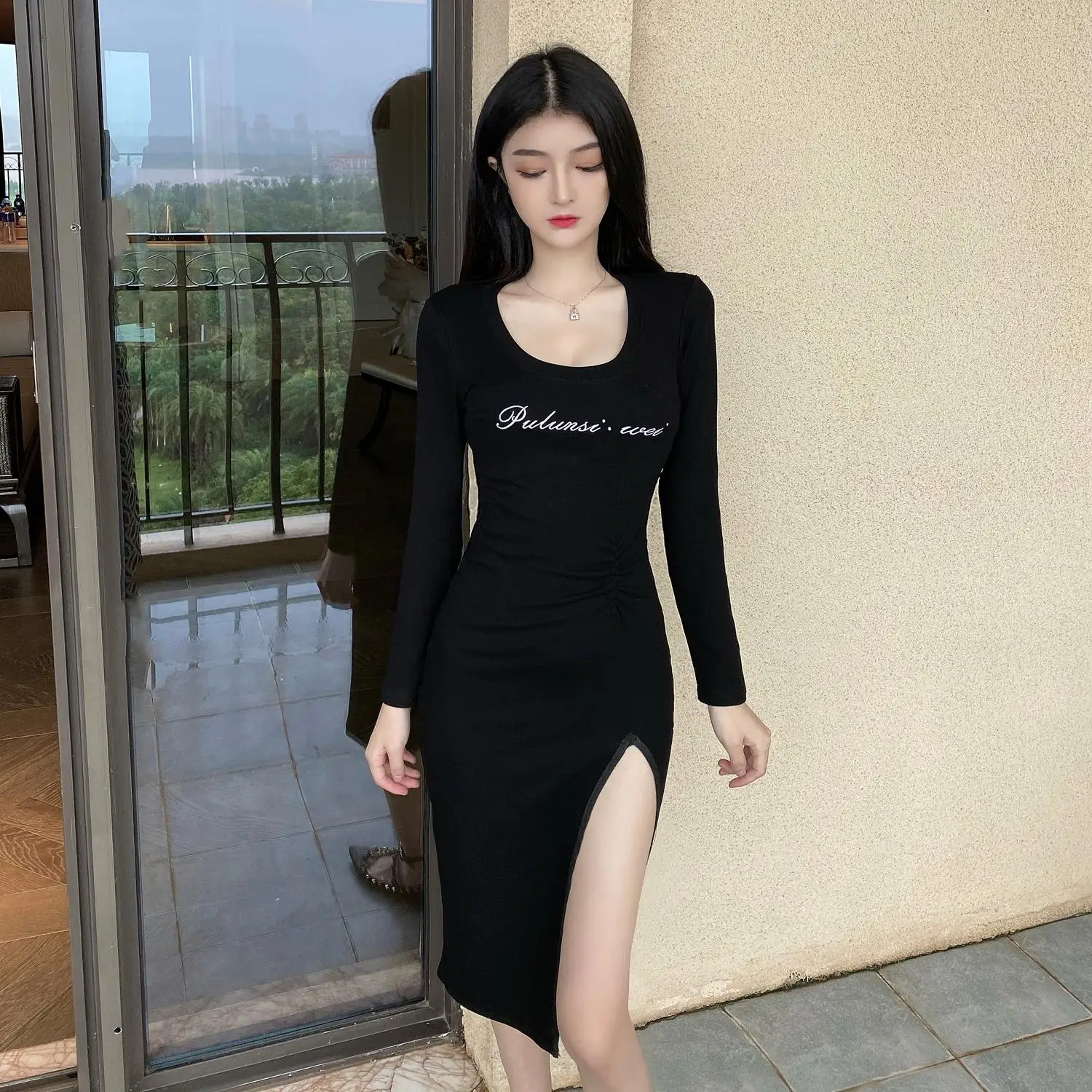 

Anglo-American new long-sleeved round collar accept waist high vents of cultivate one's morality dress sexy fashion dress