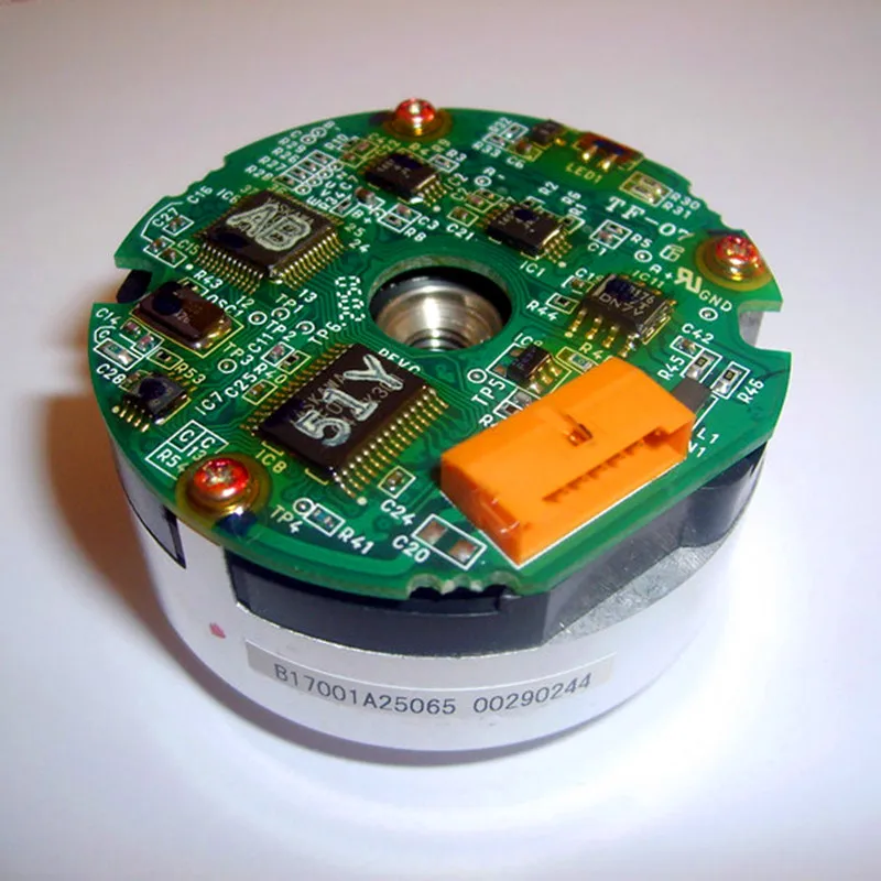 

BRAND-NEW & ORIGINAL Encoder UTSIH-B17CK Working for AC SERVO MOTOR SGMGH-44DCA6F-OY