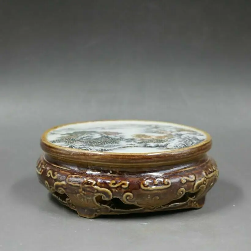 

Old Chinese porcelain Hand Painted Snow scene Hollow out flower pot holder
