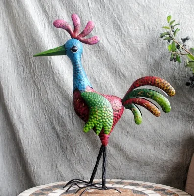 Садовые садовые украшения для петуха и хранилище носится в петух стиле ретро
