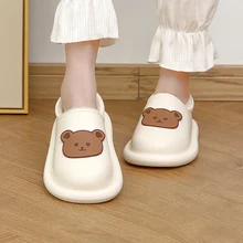 Sandal Anti-selip Wanita Tahan Air Luar Ruangan Musim Dingin Sandal Kartun Rumah Mewah Wanita Hangat Sepatu Pria Flip Flop Dalam Ruangan