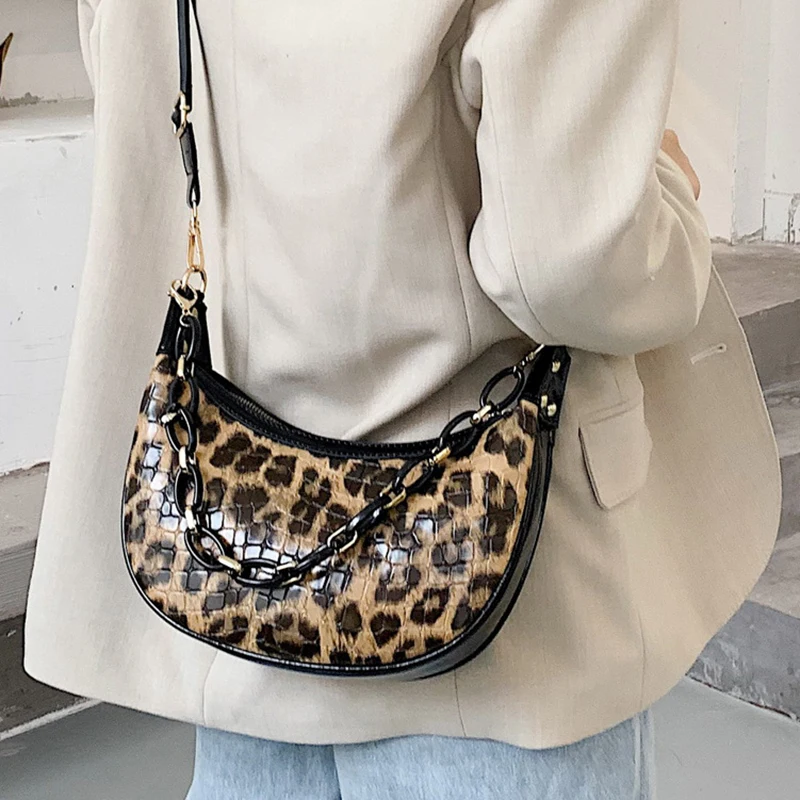 

S.IKRR Leopard PU Leather Vintage Half Moon Bag 2020 Women's Crossbody Shoulder Handbags Women Travel Branded Designer Hand Bag