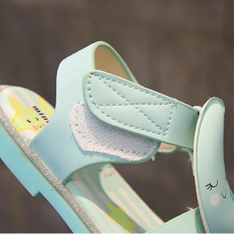Детские светящиеся сандалии новинка 2020 обувь для девочек детские Мультяшные