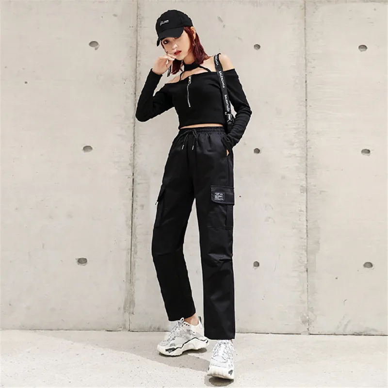 Женские брюки карго с большими карманами свободные высокой талией в уличном