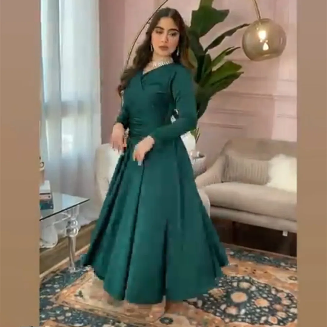 

Элегантное Атласное зеленое мусульманское вечернее платье, ТРАПЕЦИЕВИДНОЕ Плиссированное Платье с V-образным вырезом и молнией сзади, платье для вечеринки для женщин