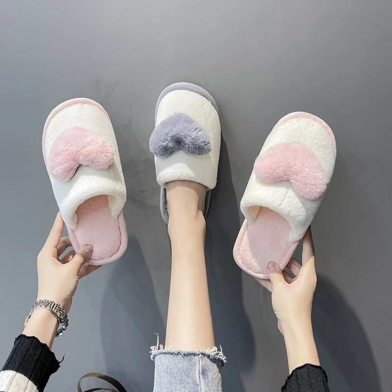 

Женские зимние бархатные шлепанцы, теплые Нескользящие шлепанцы для пола с мультяшным рисунком, милые тапочки, новинка 2021