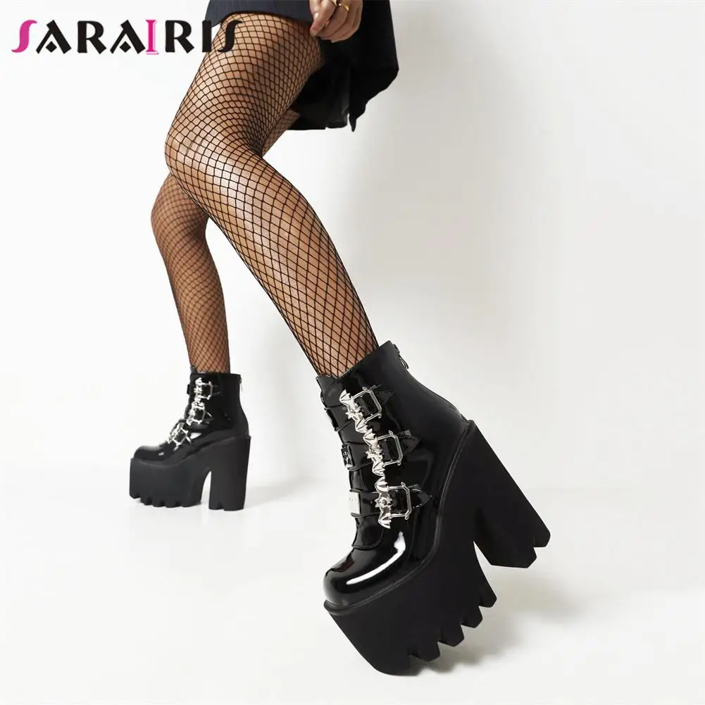 

SaraIris INS Hot Sale Big Size 44 Bat Buckle Zipper High Heel Platform Women Motorcycle Boots Cool Fashion Punk Goth Comfy Shoes