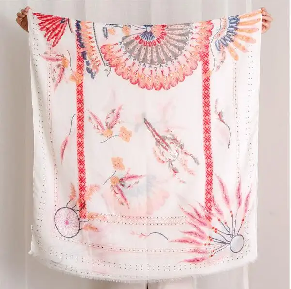 

Gold Foli Peacock Feathers Print Cotton Women Muslim Scarves 2020 New ladies Wrap 10pcs/lot