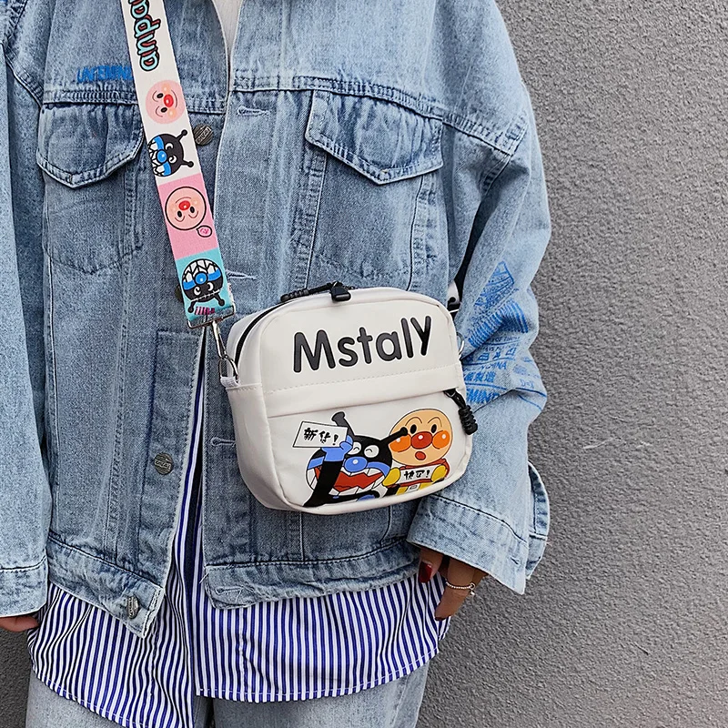 

Cute Anime women handbags Cartoon pattern Girls messenger bag new graffiti small shoulder bag Fashion Casual Crossbody Bags