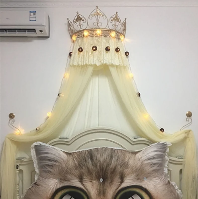 

European iron bed curtain frame curtain frame Crown Princess bedside frame mosquito net frame