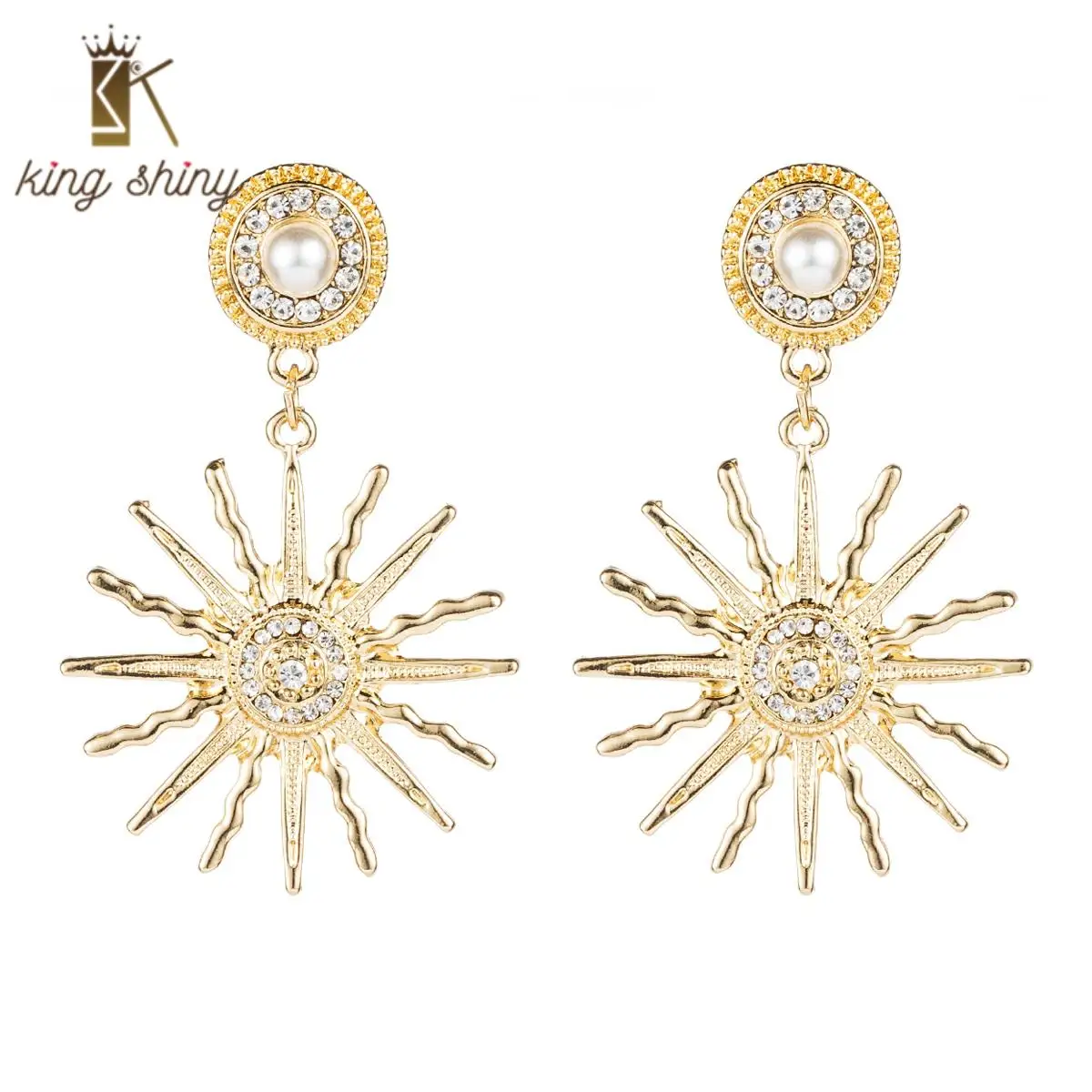 

2020 Krean New Arrivals High Quality Personality Pearl Earrings Elegant Hollow Five-pointed Star Temperament Statement Earrings