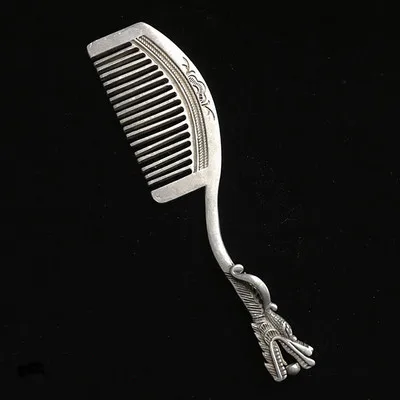 

Exquisite Dragon and copper comb ornaments