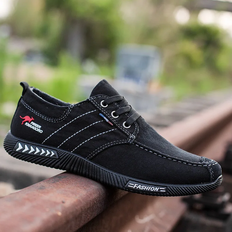 

Men's Sneakers Men Canvas Shoes Denim Summer Shoes Slip On Casual Breathable Shoes Loafers Chaussure Homme