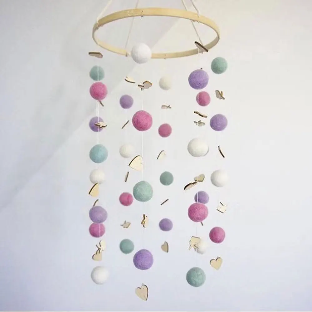 Детские игрушки красочные шарики ручной работы сделай сам для мамы-погремушки