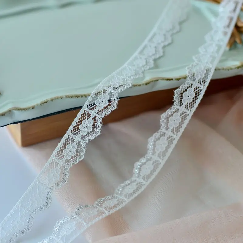 1 ярд Высококачественная вышитая кружевная ткань лента золотистое серебристое