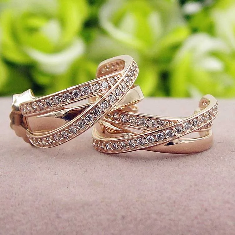 

Женские серьги-подвески из серебра 925 пробы с кристаллами