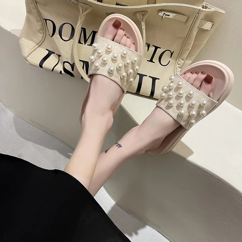 

String Bead Flat Shoes Female Slippers Casual Slipers Women Med Slides Luxury 2021 Beach Soft PU Fashion Shoes Med Woman's Slipp