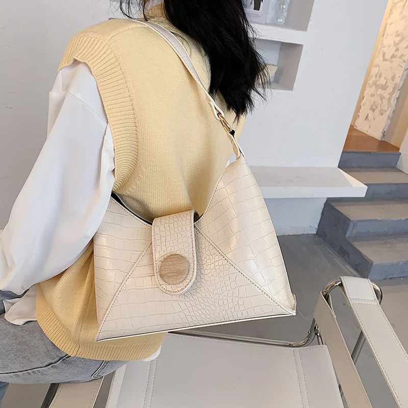 Высокое качество Ретро искусственная кожа половина лунные мешки для женщин