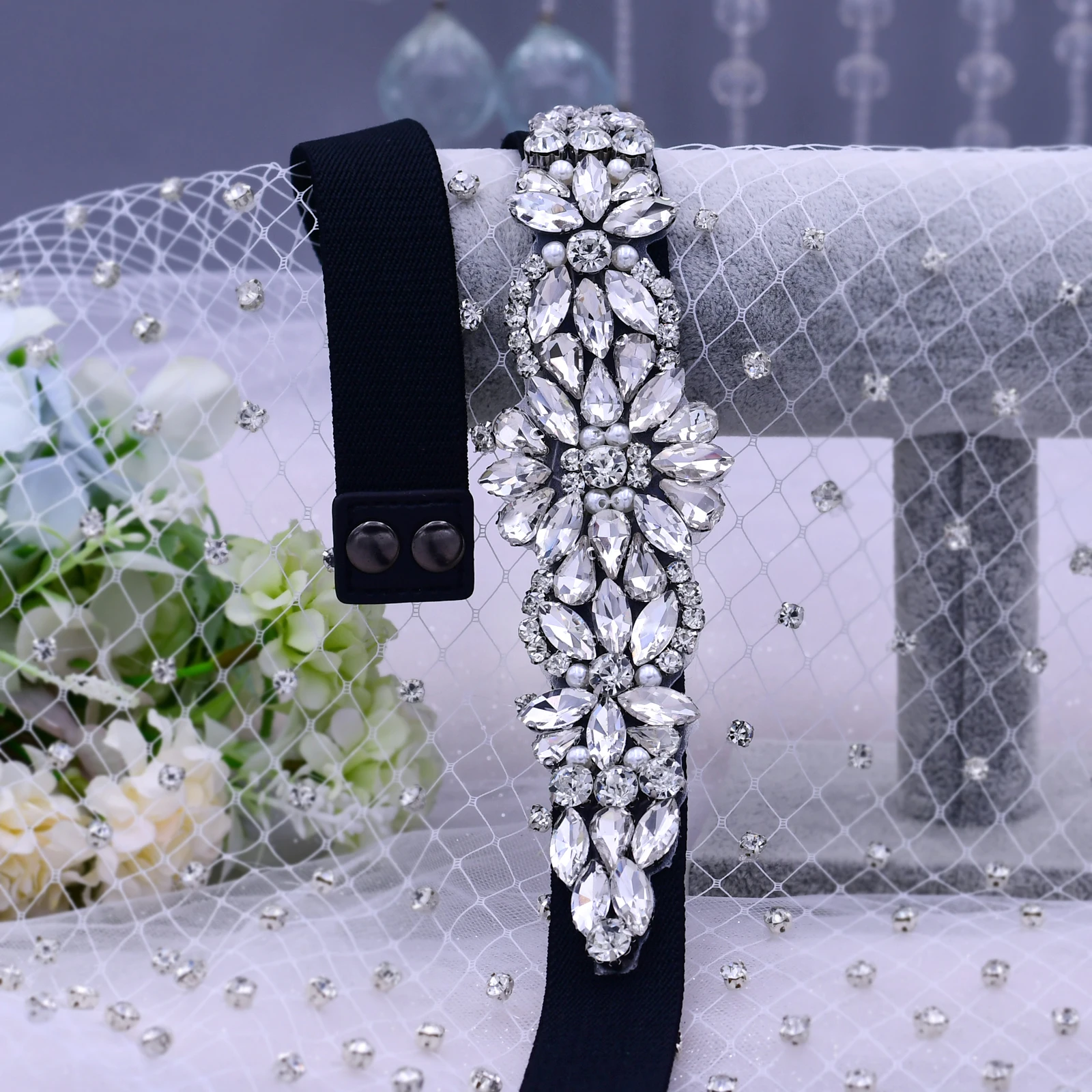 

TRiXY S407 Stunning Elastic Belt Crystal Belt Rhinestone Sash Fancy Belt for Girls Women Black Wedding Belts Bridal Sashes