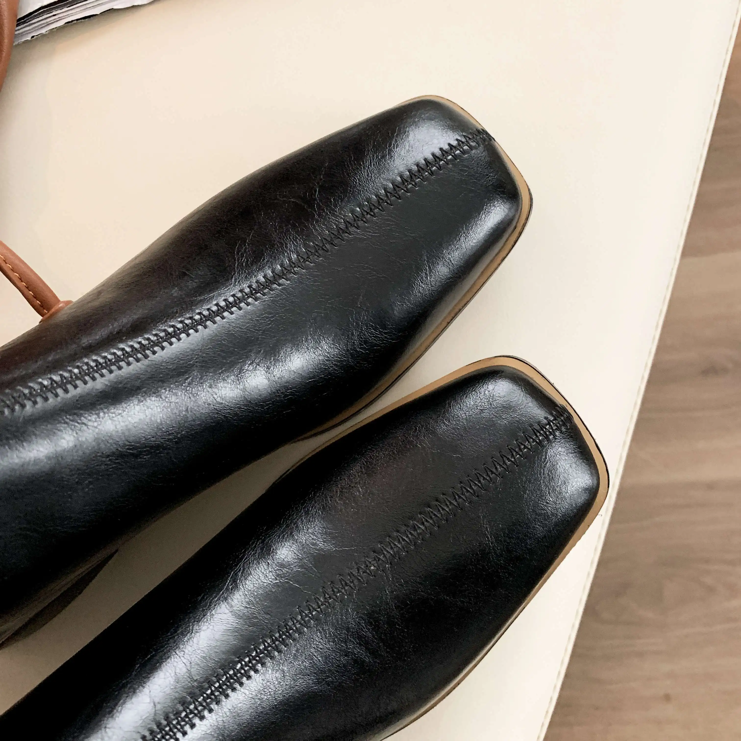 

Krazing pot new large size Chelsea boots genuine leather all-match square toe thick low heel zipper beauty lady ankle boots L2f1