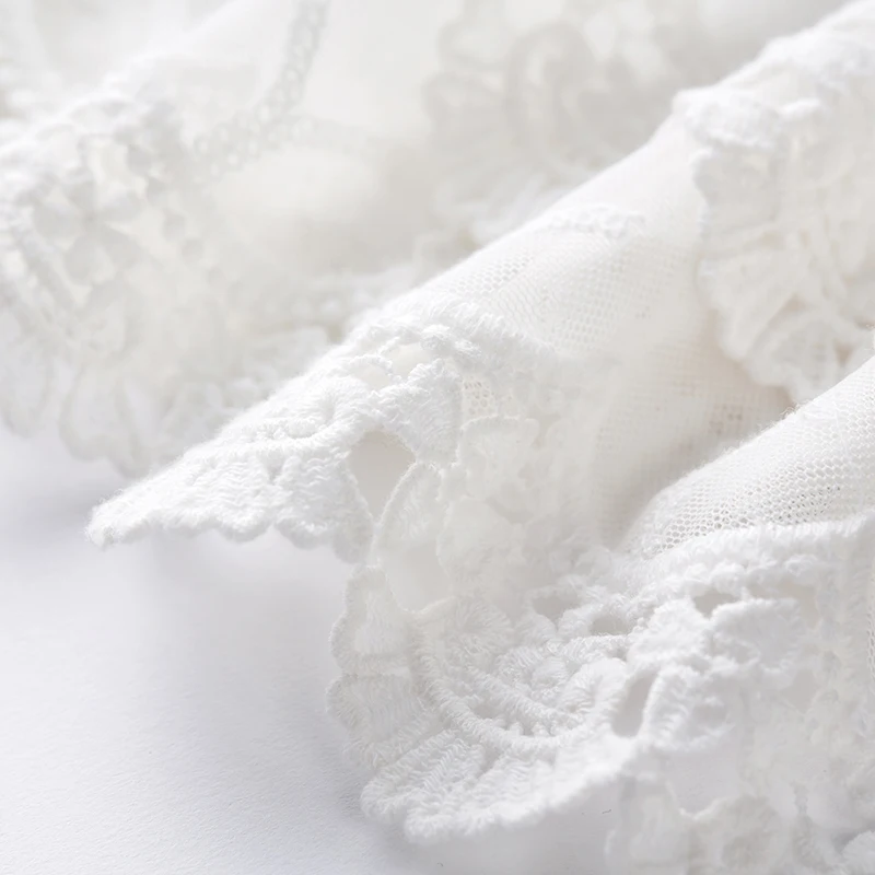 

ARTKA 2020 Spring Summer New Women Dresses Elegant Spaghetti Strap Lace Dress Elastic Waist White Lace Long Dress Women LA20300C