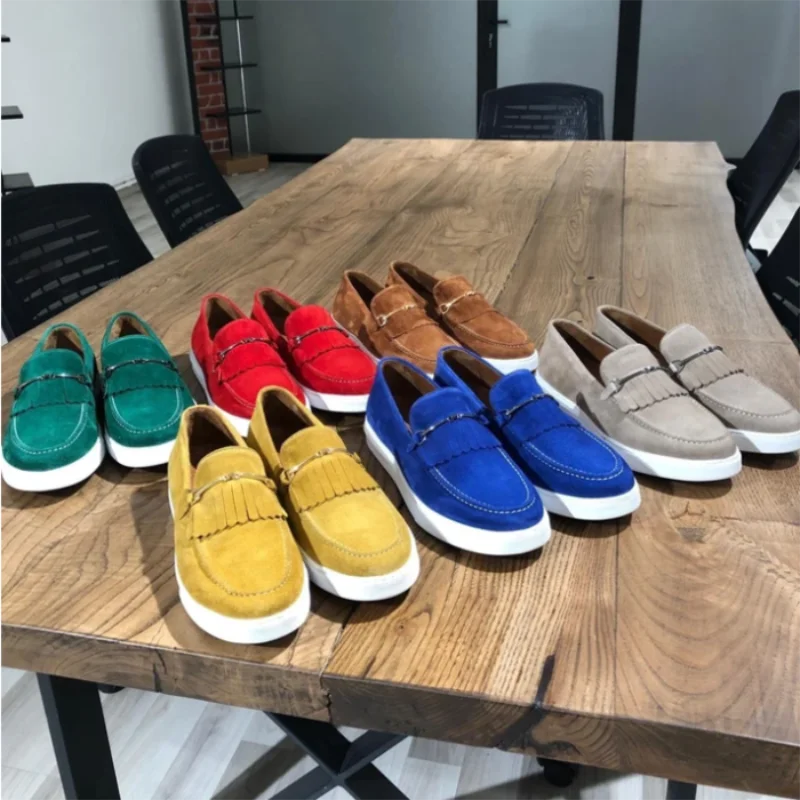 

Men's Solid Color Suede Classic Fringed Metal Stitching Round Toe Flat Heel Comfortable Fashion Casual All-match Loafers